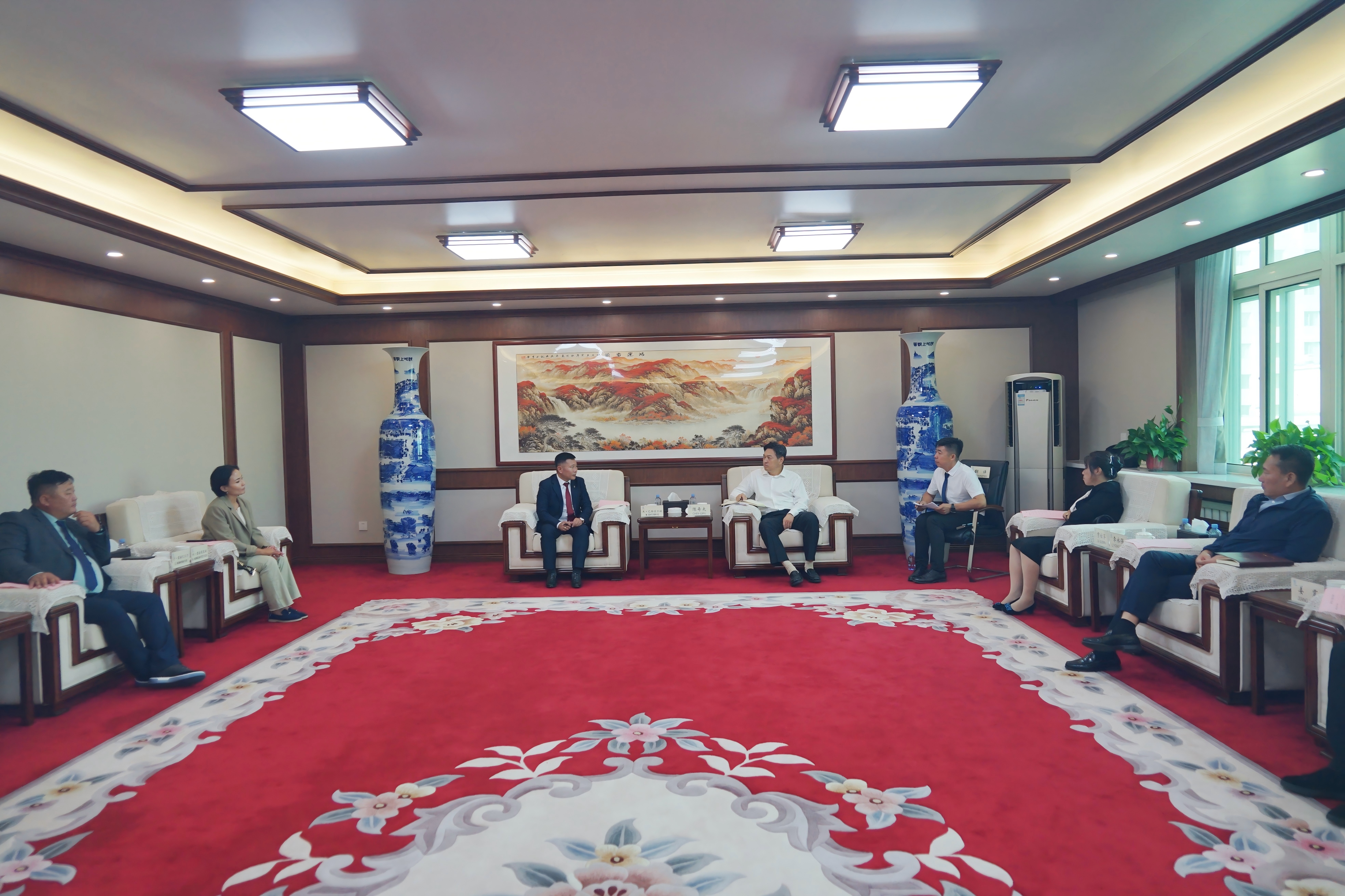 微信图片_20250924163306_337_37(1).jpg 微信图片_20250924163306_337_37(1).jpg